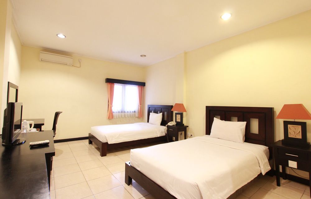 Hotel Intansari Denpasar Eksteriør billede
