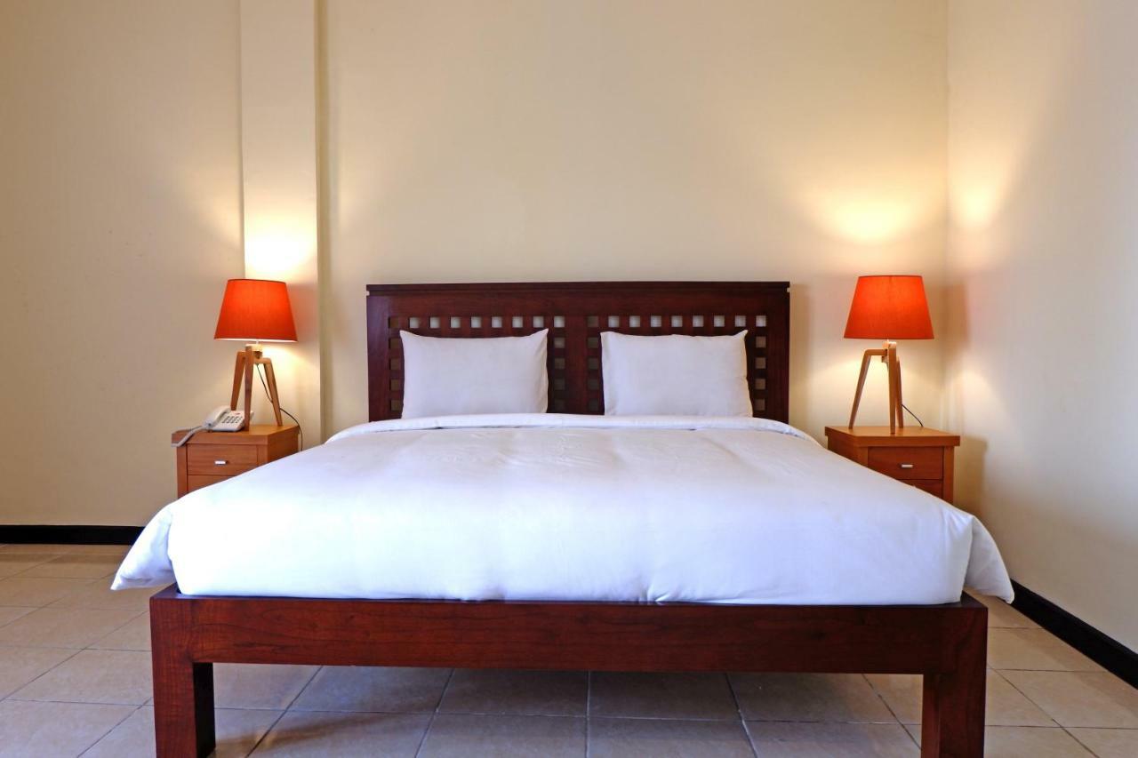 Hotel Intansari Denpasar Eksteriør billede